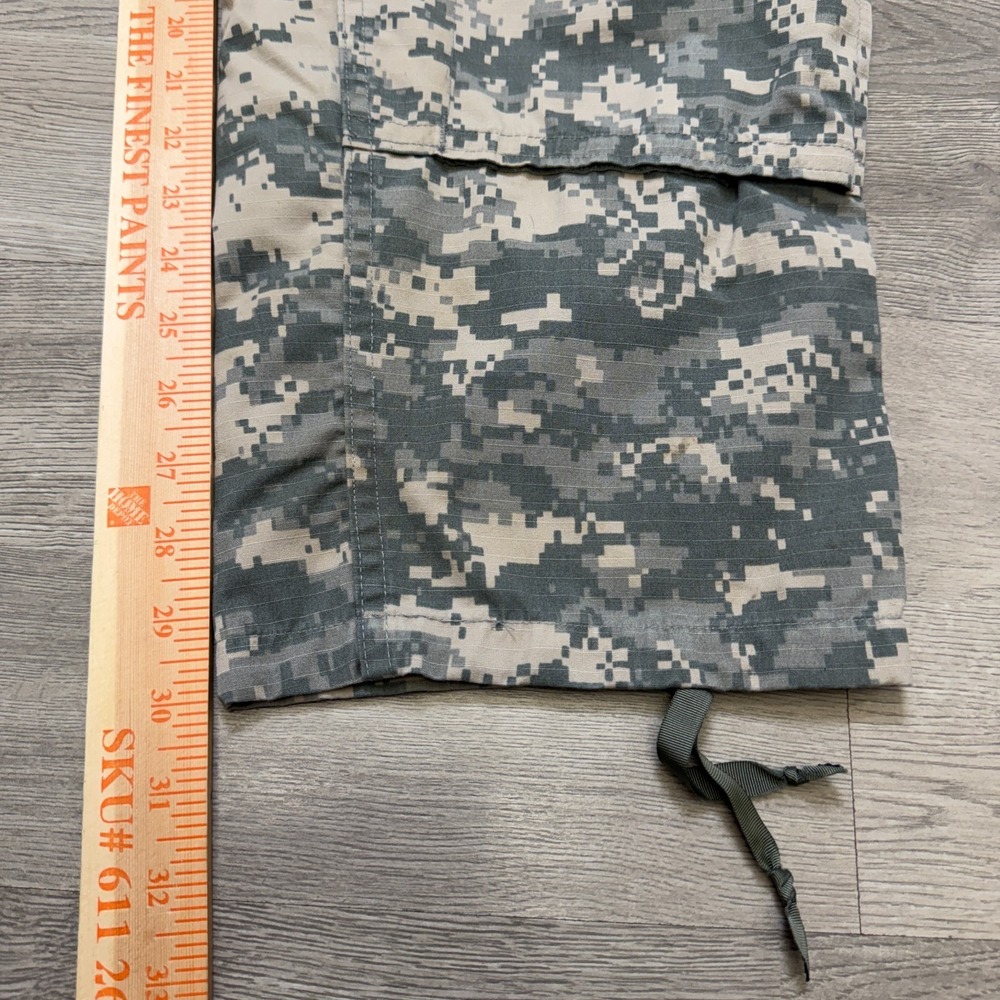 US Army Combat Uniform ACU Digital Camo Trousers Medium Short - Picture 8 of 12
